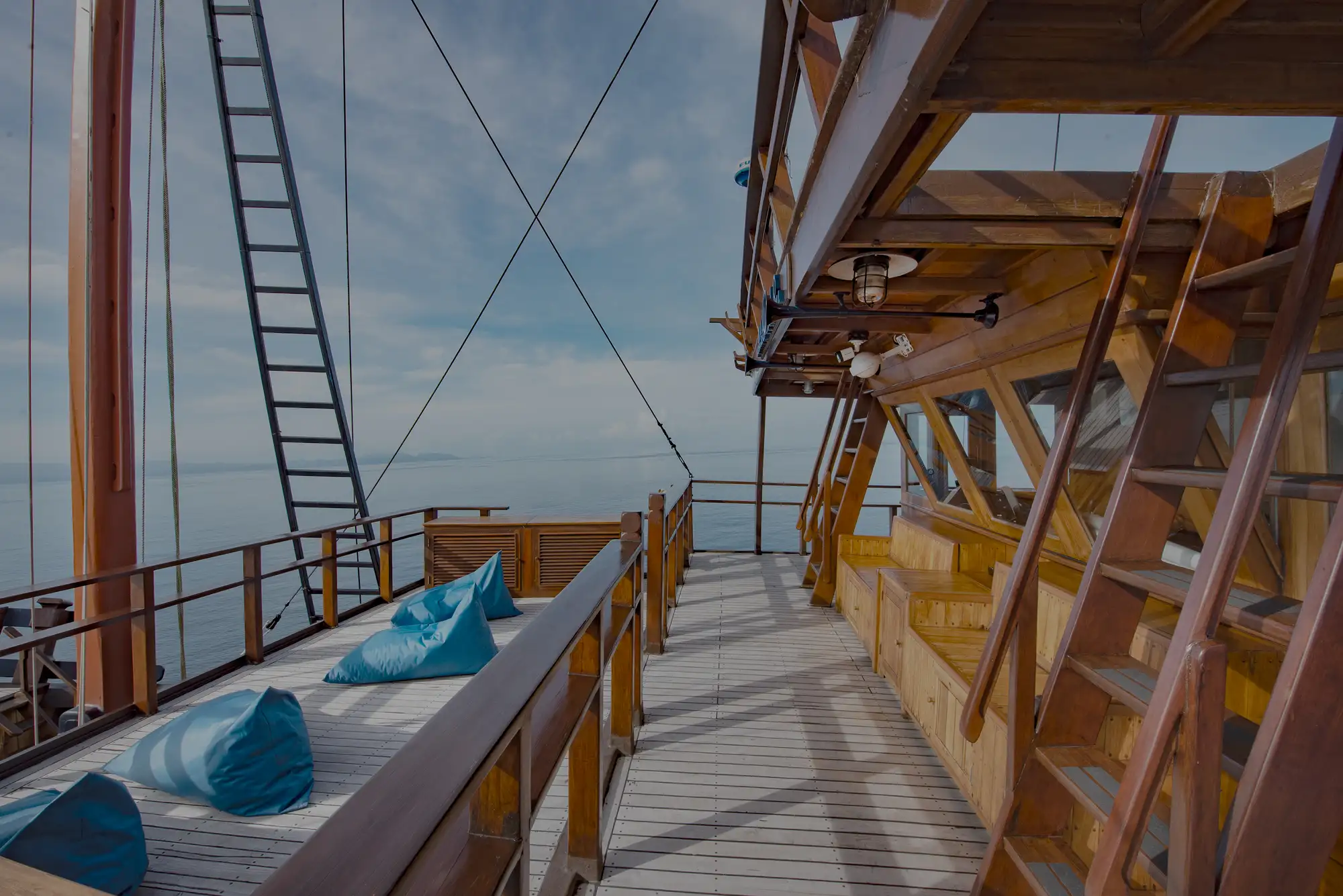 MLO Bridge Relaxing Area